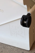 Load image into Gallery viewer, Short Boby Trolley By Joe Colombo