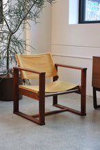 Load image into Gallery viewer, Mid Century Yellow Canvas Chair