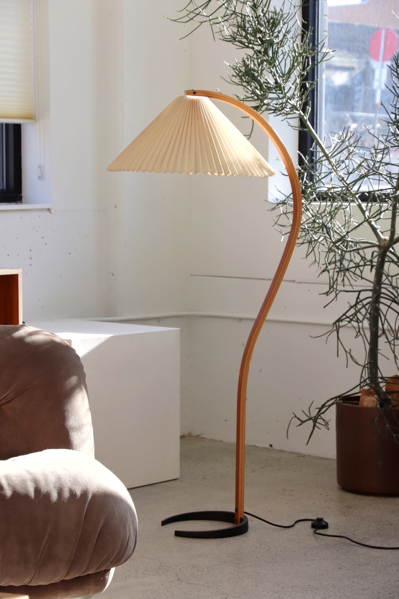 Danish Bentwood Floor Lamp By Caprani – In The Comfort Of