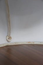 Load image into Gallery viewer, White Space Age Eyeball Lamp