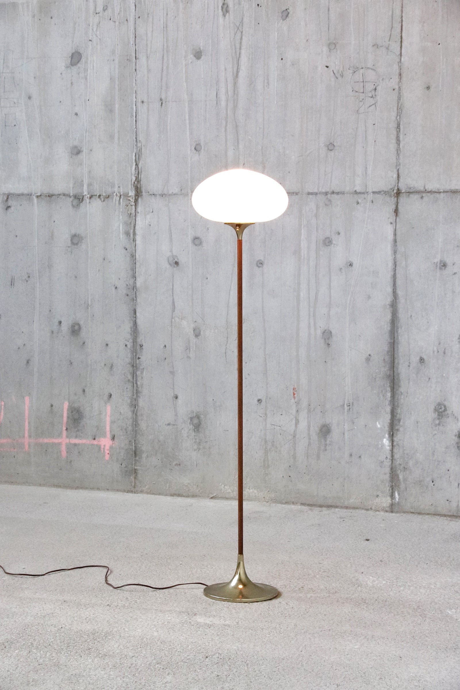Mushroom Floor Lamp By Laurel Lamp Co. – In The Comfort Of