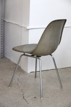 Load image into Gallery viewer, Eames Fiberglass Chair By Herman Miller