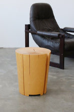 Load image into Gallery viewer, Solid Stump Side Table/ Stool