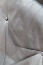 Load image into Gallery viewer, Westnofa Chair & Ottoman