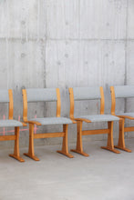 Load image into Gallery viewer, Set Of 6 Mid Century Beech Dining Table Chairs