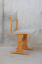 Load image into Gallery viewer, Set Of 6 Mid Century Beech Dining Table Chairs