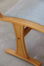 Load image into Gallery viewer, Set Of 6 Mid Century Beech Dining Table Chairs