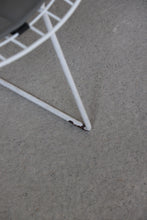Load image into Gallery viewer, Set Of 4 White & Grey Knoll Bertoia Chairs