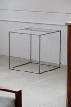 Load image into Gallery viewer, Abstracta Cube Side Table