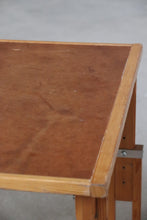 Load image into Gallery viewer, Pine Adjustable Drafting Table