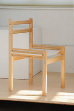 Load image into Gallery viewer, Wood & Canvas Chair