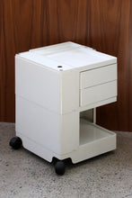 Load image into Gallery viewer, Short Boby Trolley By Joe Colombo
