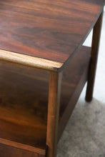 Load image into Gallery viewer, Walnut End Table By Lane
