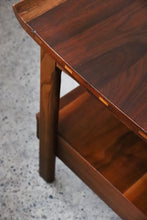 Load image into Gallery viewer, Walnut End Table By Lane

