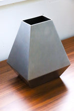 Load image into Gallery viewer, Geometric Steel Vase
