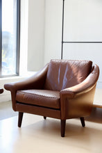 Load image into Gallery viewer, Matador Lounge Chair By Aage Christiansen
