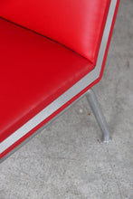 Load image into Gallery viewer, Airport Chair By Hans Wegner

