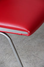 Load image into Gallery viewer, Airport Chair By Hans Wegner
