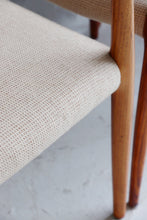Load image into Gallery viewer, Flyline Spaghetti Stool Pair
