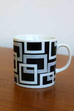 Load image into Gallery viewer, Japanese Geometric Mug
