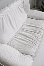 Load image into Gallery viewer, Nicoletti Style Loveseat
