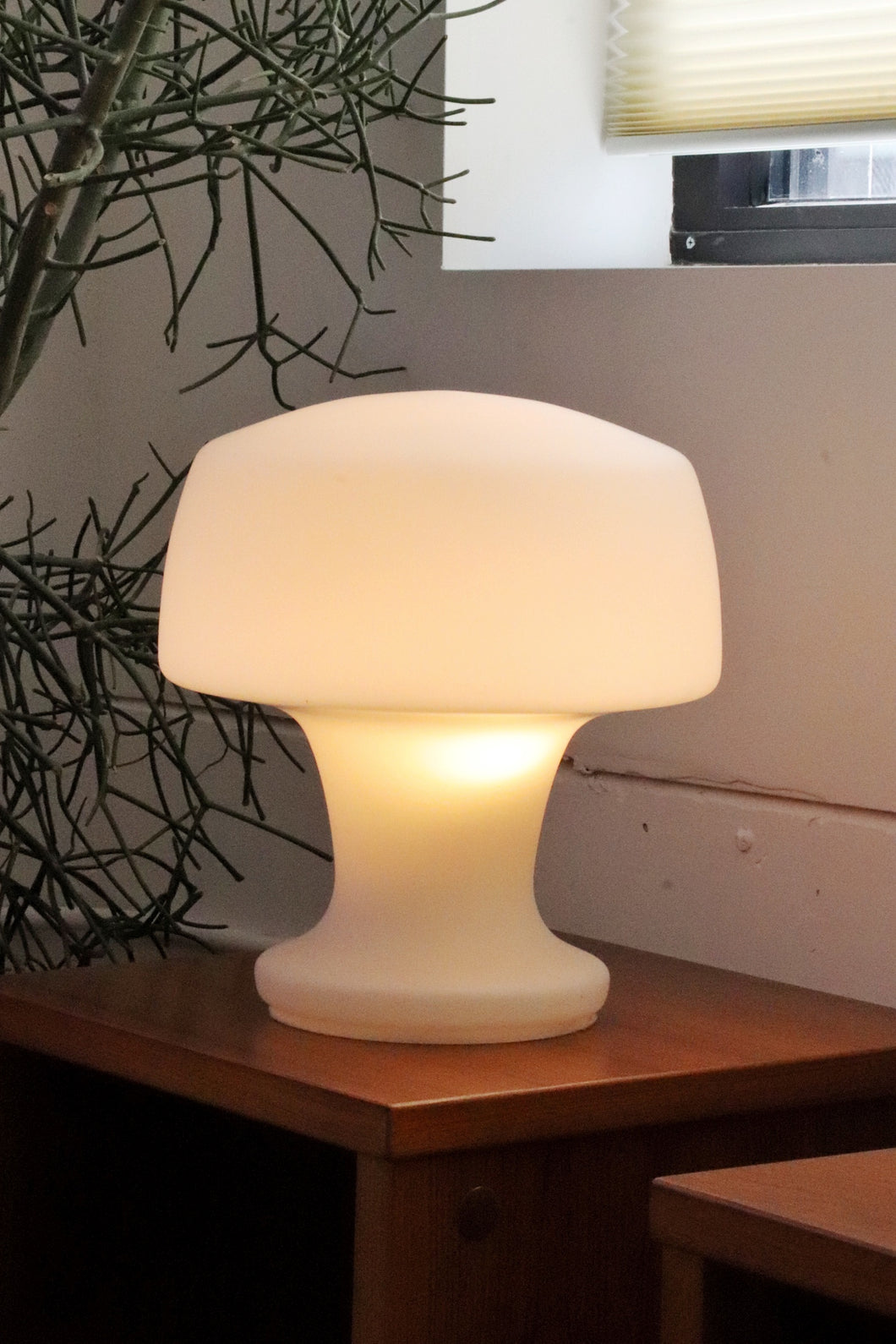 1960's Glass Mushroom Lamp By Laurel Lamp Co