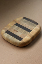 Load image into Gallery viewer, Oak/Walnut/Sycamore/Maple Cutting Board
