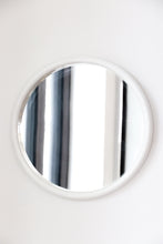 Load image into Gallery viewer, Round Mirror By Interdesign
