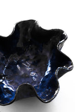 Load image into Gallery viewer, Ceramic Ruffle Bowl
