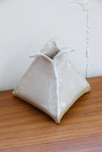 Load image into Gallery viewer, Triangle Weed Pot
