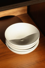 Load image into Gallery viewer, 2009 DWR "GRANITE" Bowls
