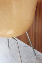 Load image into Gallery viewer, 1950's DAX Eames Fiberglass Chair
