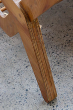 Load image into Gallery viewer, Plywood Grasshopper Lounge Chair
