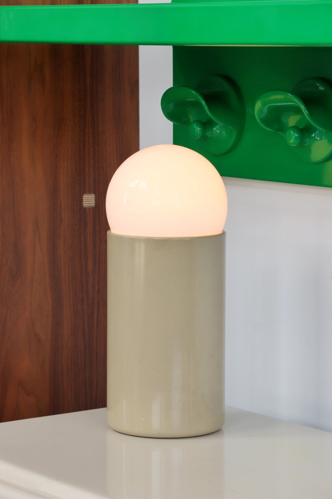 Globe Cylinder Lamp