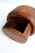 Load image into Gallery viewer, Oak Keepsake Box
