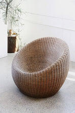 Load image into Gallery viewer, Wicker Pod Chair
