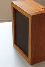 Load image into Gallery viewer, Handmade Oak Keepsake Box
