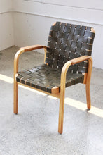 Load image into Gallery viewer, Artek &quot;Armchair 45&quot; Set By Alvar Aalto
