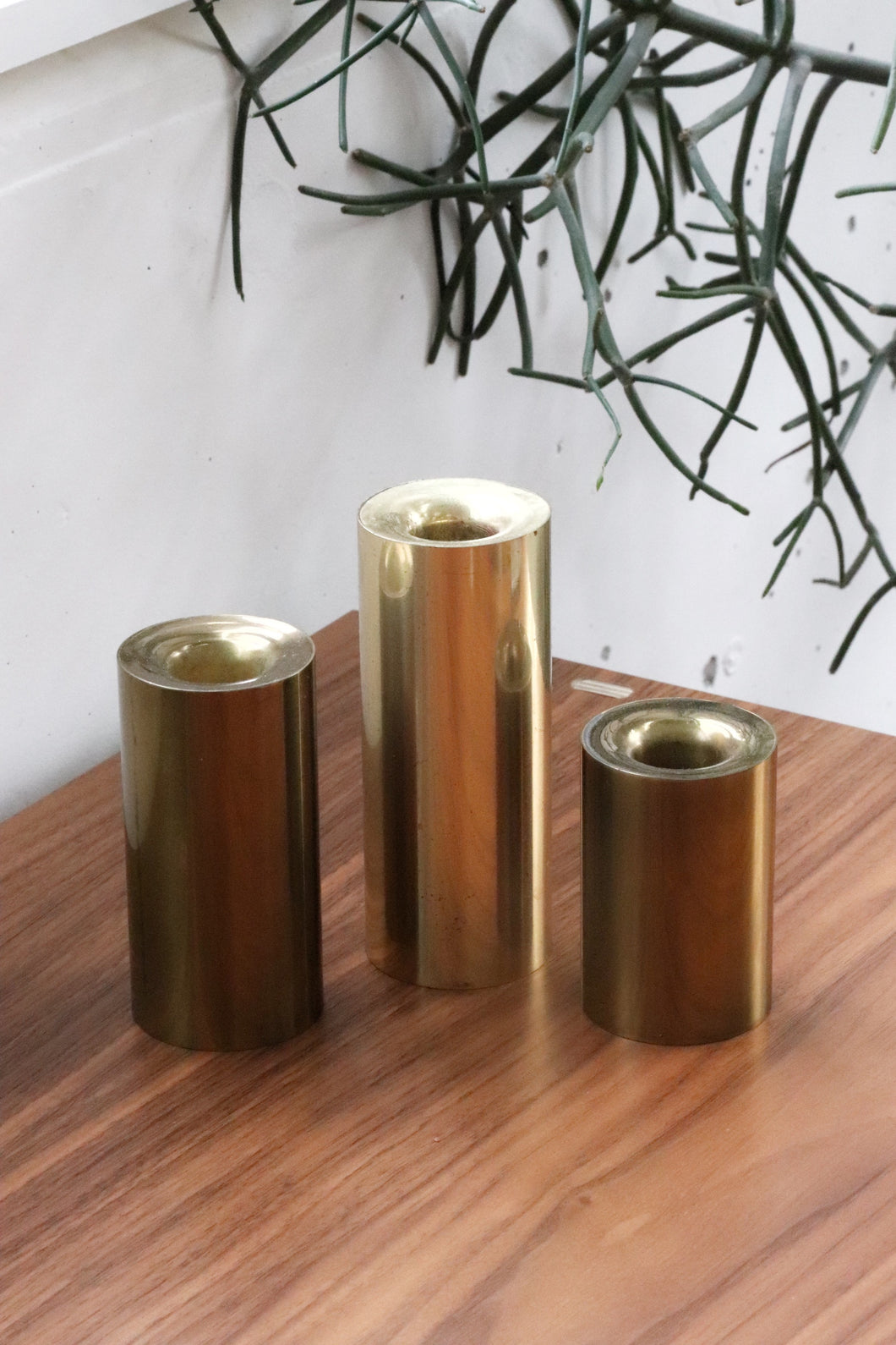 Brass Cylinder Candlestick Holder Set