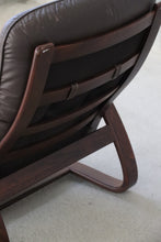 Load image into Gallery viewer, Westnofa Leather Recliner &amp; Ottoman
