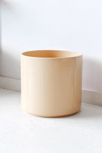 Load image into Gallery viewer, Mid Century Large Nude Planter
