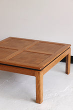 Load image into Gallery viewer, Checkered Oak Coffee Table
