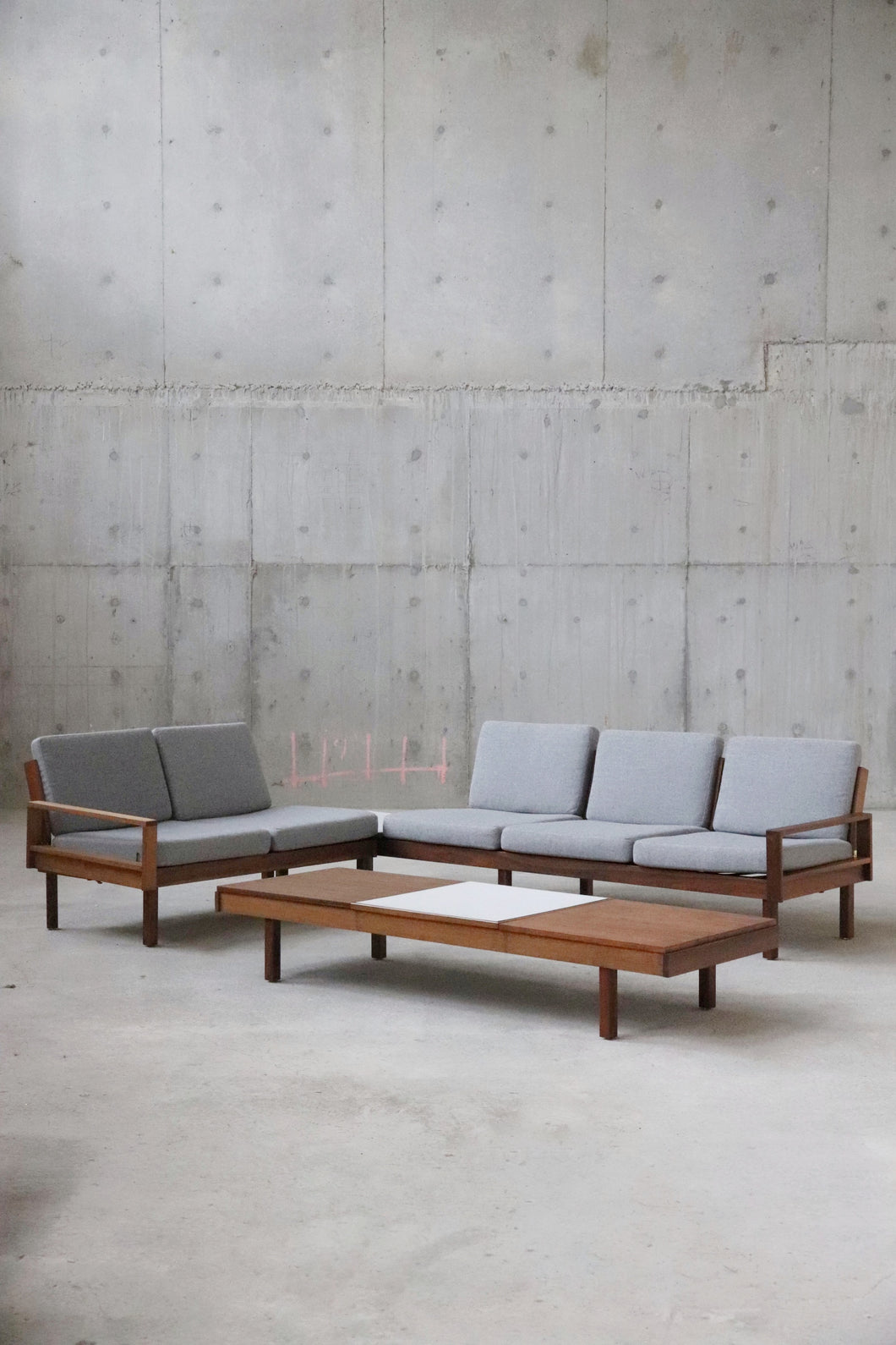 1950's Modular Sectional By Martin Borenstein For Brown ￼Saltman