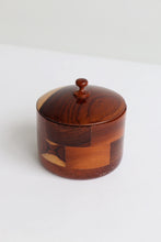 Load image into Gallery viewer, Handmade Wood Coaster Set
