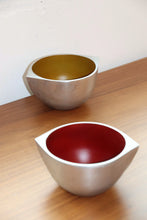 Load image into Gallery viewer, Chartreuse Aluminum Eye Dish
