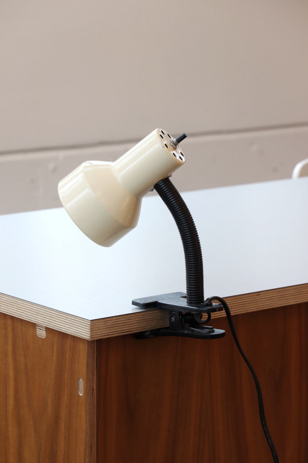 Cream Clamp Task Lamp