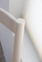 Load image into Gallery viewer, Carimate Style Rush Chairs
