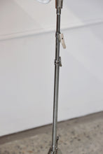 Load image into Gallery viewer, Telescopic Tripod Task Lamp
