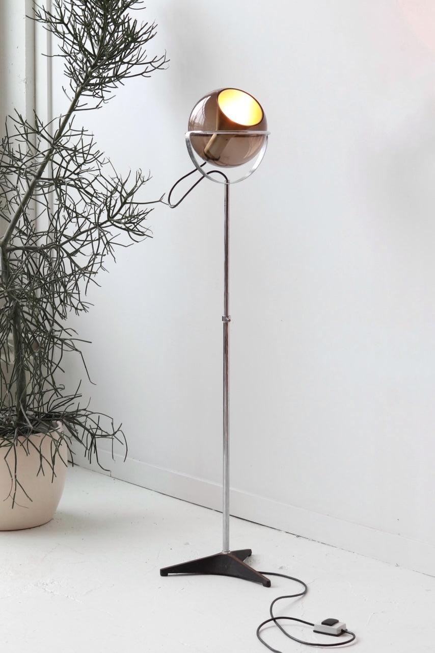 Mid Century Globe Floor Lamp By Frank Ligtelijn