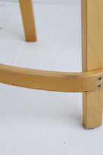 Load image into Gallery viewer, Set Of 3 Alvar Aalto K65 Stools
